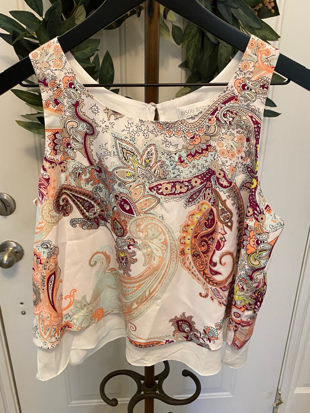 NWOT Bisou Bisou Mixed Print Floral & Paisley Tiered Sleeveless Top S Oversized